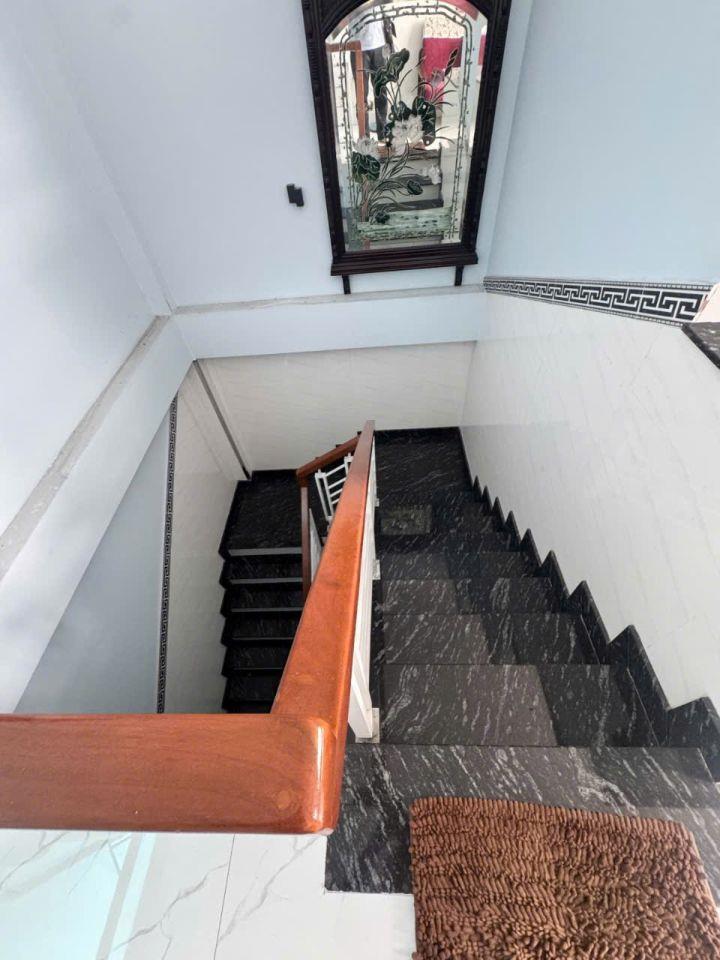 🏠🚘🔥TTQUẬN 6, GẤP BÁN, GIẢM SÂU, SÁT MẶT TIỀN, NGAY CHỢ MINH PHỤNG, 70M2, 3 TẦNG, NHỈNH 5 TỶ