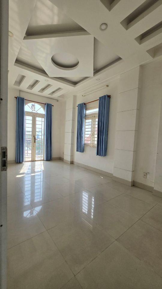 💥🚘🏡BÌNH TÂN, GẦP BÁN, GIẢM SÂU, HXH, SÁT MẶT TIỀN, 98M2, 3TẦNG, NGANG 8M,4PN, NHỈNH 8TỶ 