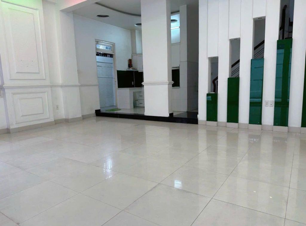 💥🚘🏡BÌNH TÂN, GẦP BÁN, GIẢM SÂU, HXH, SÁT MẶT TIỀN, 98M2, 3TẦNG, NGANG 8M,4PN, NHỈNH 8TỶ 