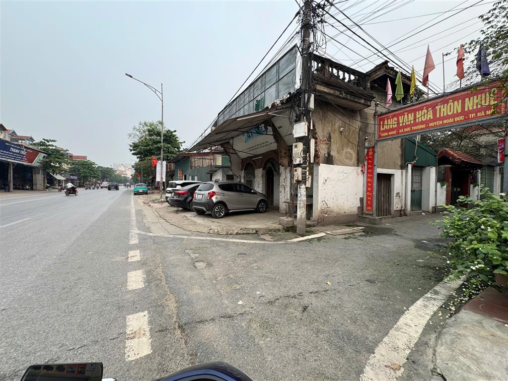 CẦN RA HÀNG 42M, ĐAN PHƯỢNG - OTO VÀO TẬN ĐẤT, THÔNG TỨ TUNG - CHỈ HƠN 3 TỶ.
