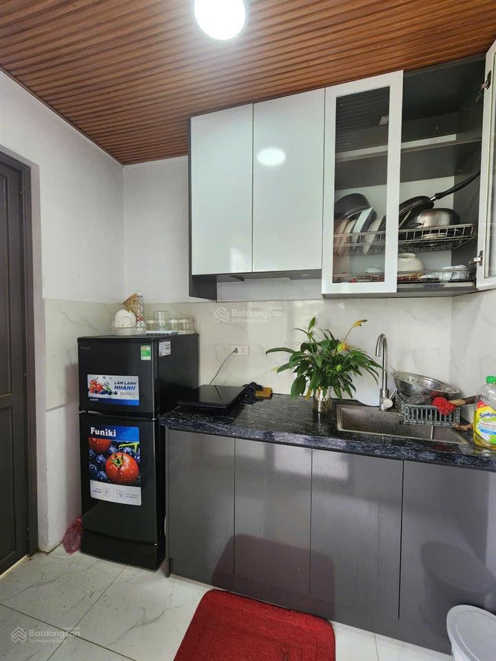 Cc cần cho thuê nhà riêng tại lai xá, 6 triệu, 133m2, có sân vườn.