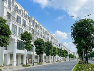 Bán đất dv thăng long 9 lai xá phân lô ô tô tránh chỉ loanh quanh 8 tỷ.