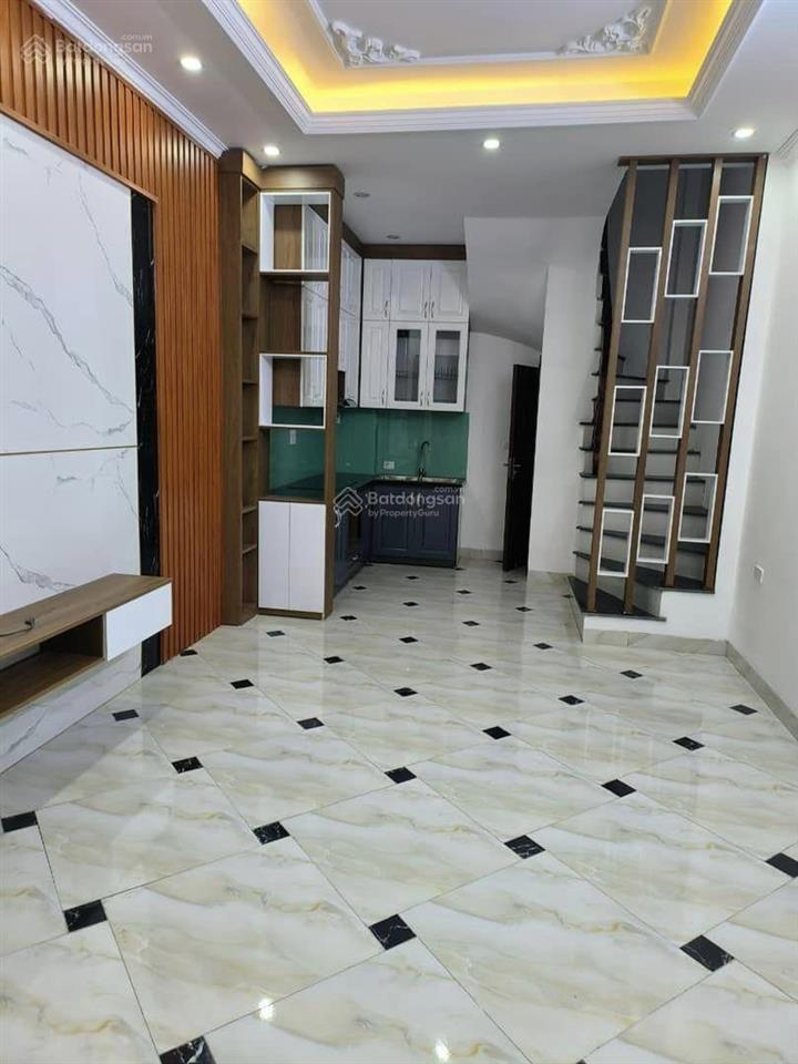 Cần bán nhà ngõ 121 kim ngưu, giá 7.1 tỷ, 31m2x4t, thiện chí bán