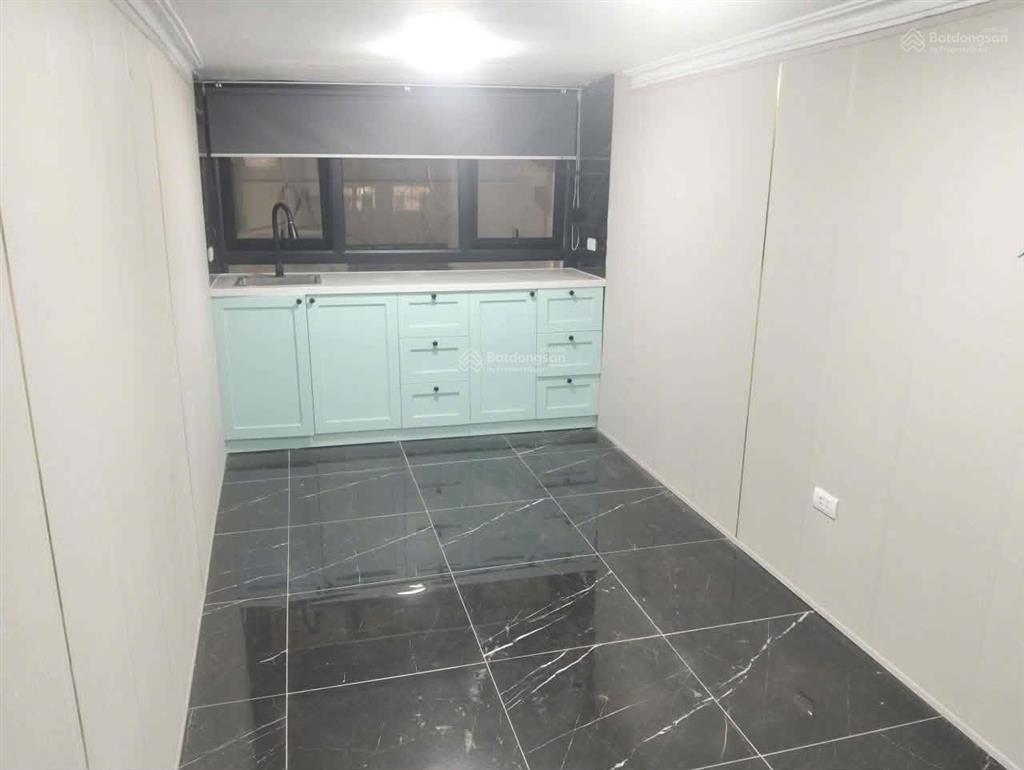 Cực hiếm nhà ngõ cửa bắc, giá 8.5 tỷ, 27m2x5t, 2 thoáng ảnh thật