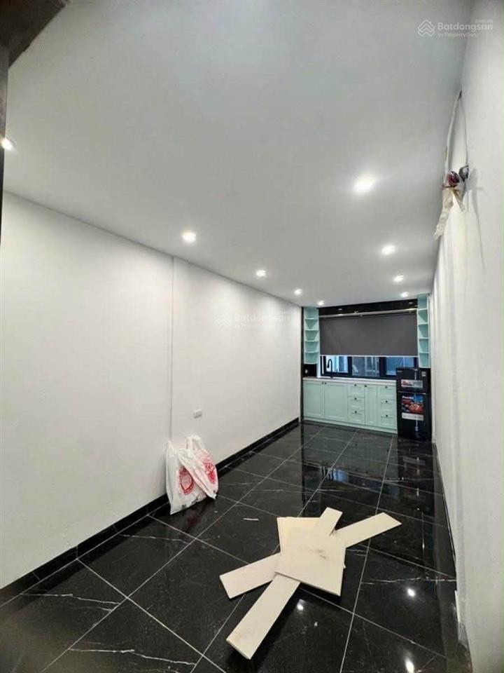 Cực hiếm nhà ngõ cửa bắc, giá 8.5 tỷ, 27m2x5t, 2 thoáng ảnh thật