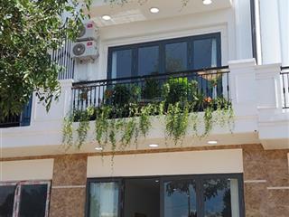 Nhà phố 4 tầng tại khu đô thị ân phú, 5,9 tỷ  đối diện khu hành chính gần cạnh các trường đh