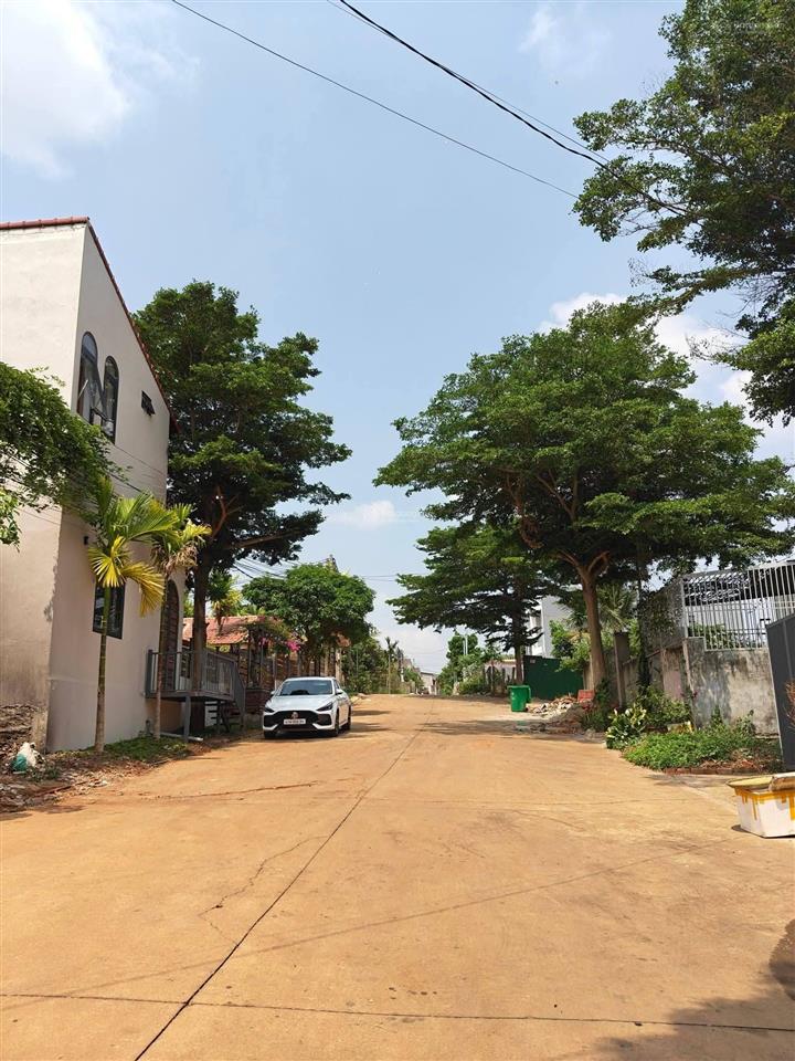 Nhà c4 himlam cạnh homestay dốc thông 2,6 tỷ