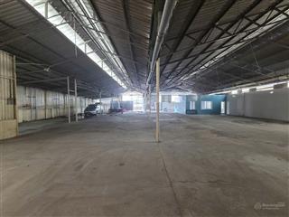 Chính chủ cho thuê nhà xưởng sẹc ql1a, q12. dt 1000m2 xe container, giáp gò vấp