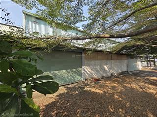 Chính chủ cho thuê nhà xưởng hóc môn. dt 1000m giá 50tr tl