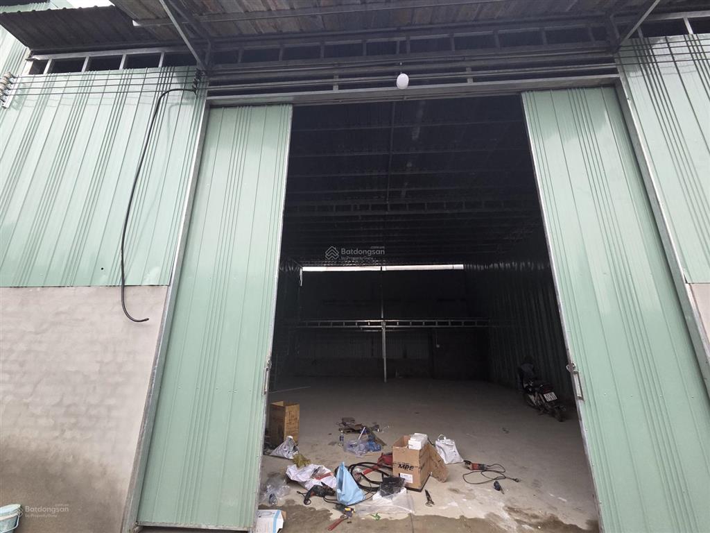 Chính chủ cho thuê nhà xưởng sẹc ql1a thạnh lộc q12. dt 9x16m giáp gv