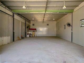 Chính chủ cho thuê nhà xưởng thạnh lộc q12. dt 170m2 giá 13tr gần ngã tư ga