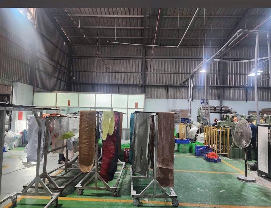 Cho thuê nhà xưởng 3000m2 thuận an bd. 245tr/th nền epoxy pccc. tự động nghiệm thu