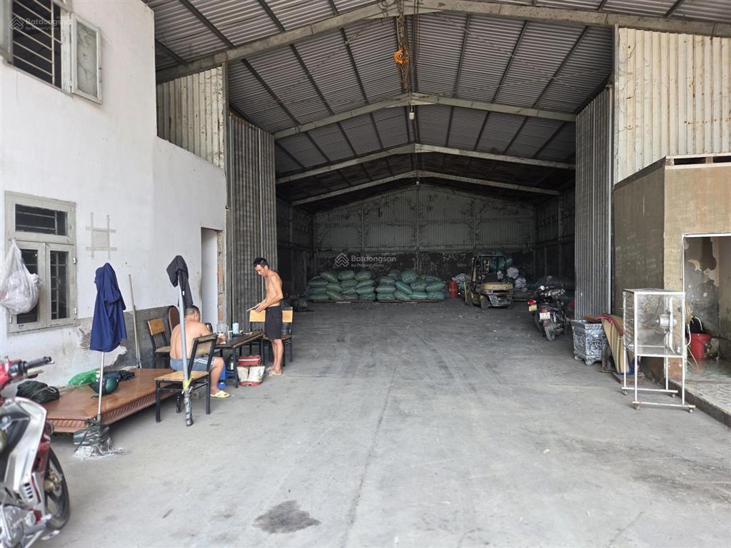 Cho thuê xưởng an phú đông q12. đất 1000m, xây dựng 400m xe container
