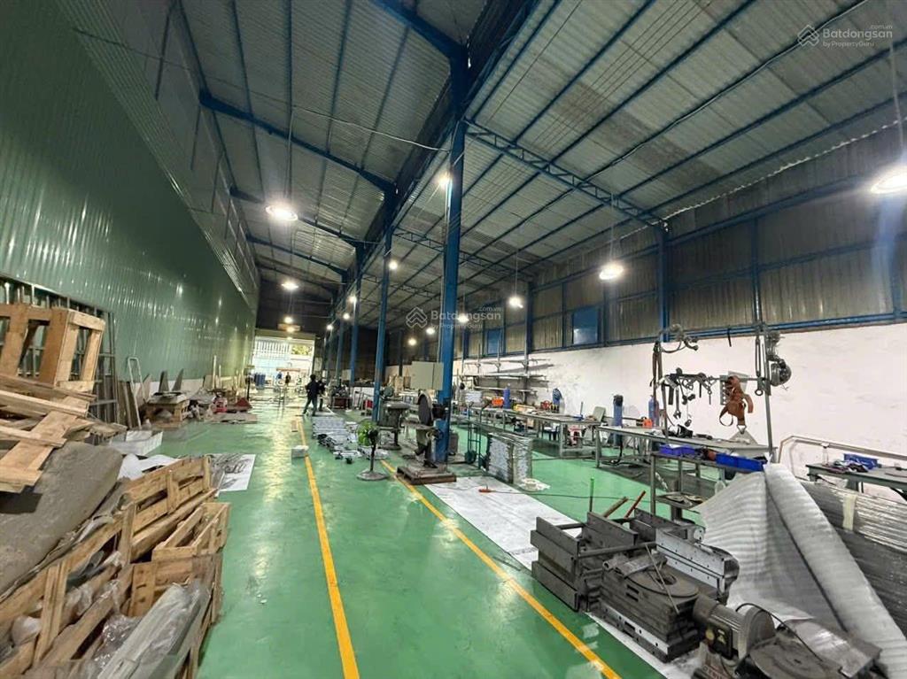 Cho thuê nhà xưởng 650m quận 12. có điện bình 250kv