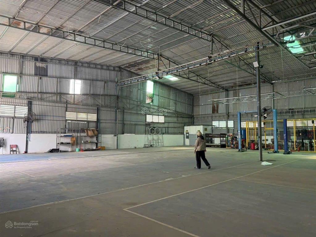 Cho thuê nhà xưởng 1000m quận 12. giáp cầu an lộc gò vấp