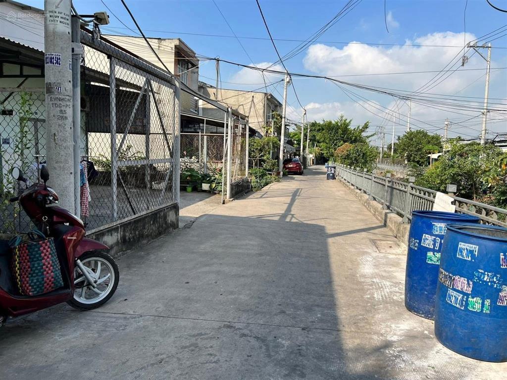 Cho thuê nhà xưởng 280m thạnh lộc 41 q12. giá 15tr