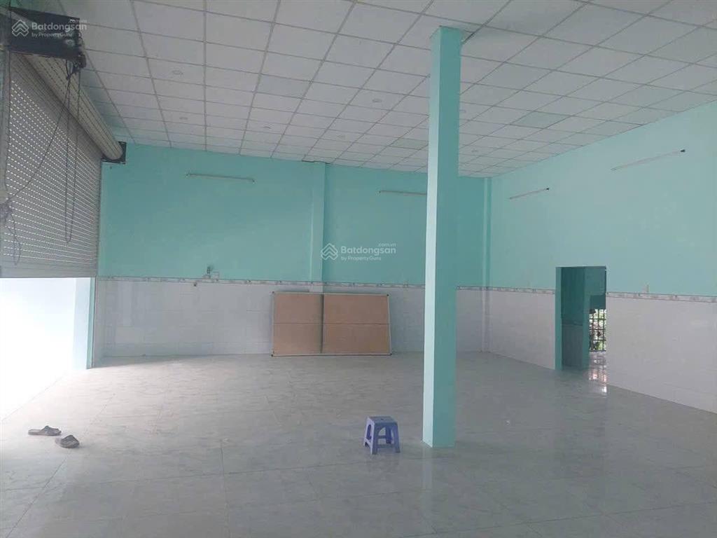 Cho thuê nhà xưởng 200m may mặc thạnh lộc quận 12. giá 15tr