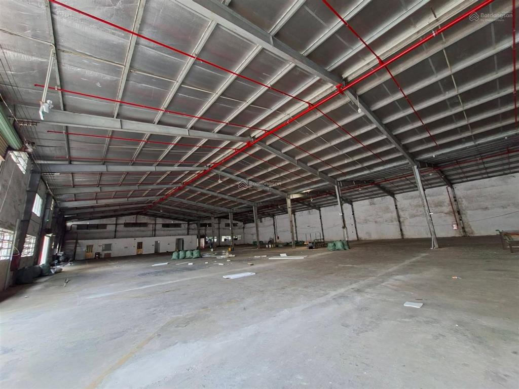 Cho thuê xưởng 2500m dĩ an giáp thủ đức. pccc thẩm duyệt
