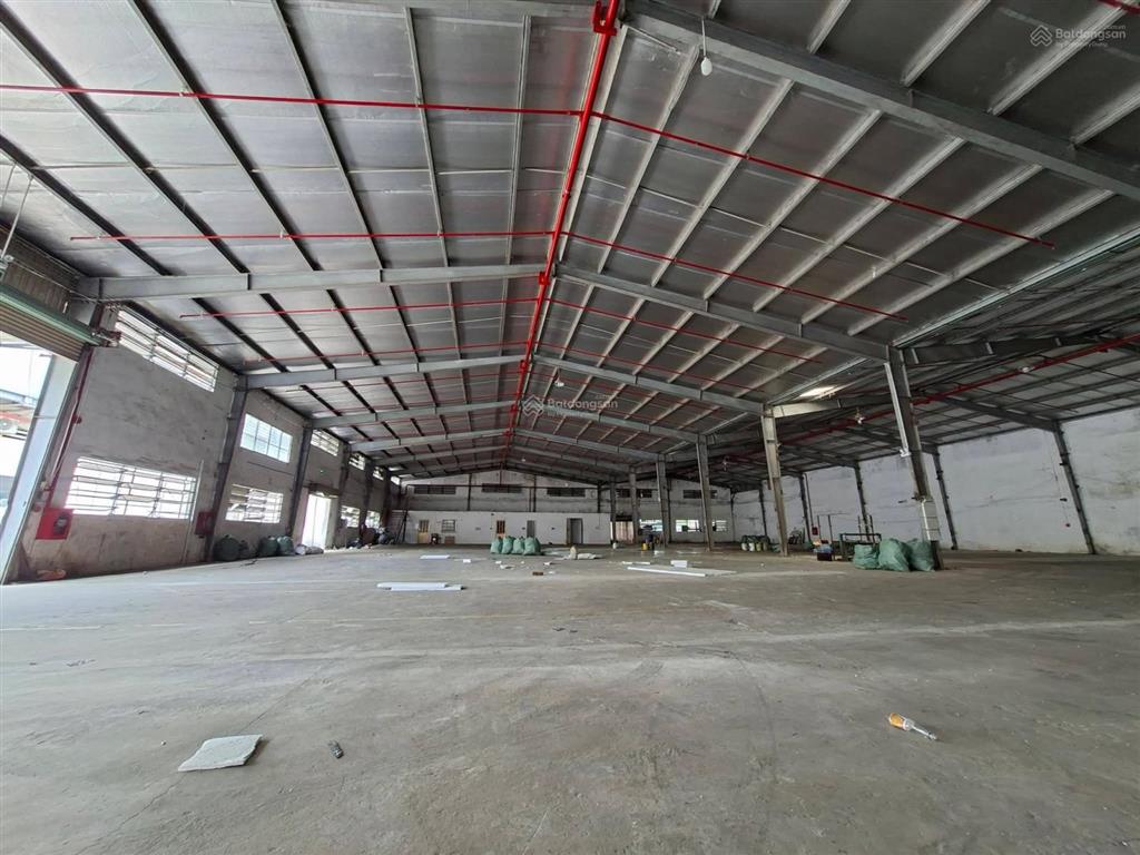 Cho thuê xưởng 2500m dĩ an giáp thủ đức. pccc thẩm duyệt