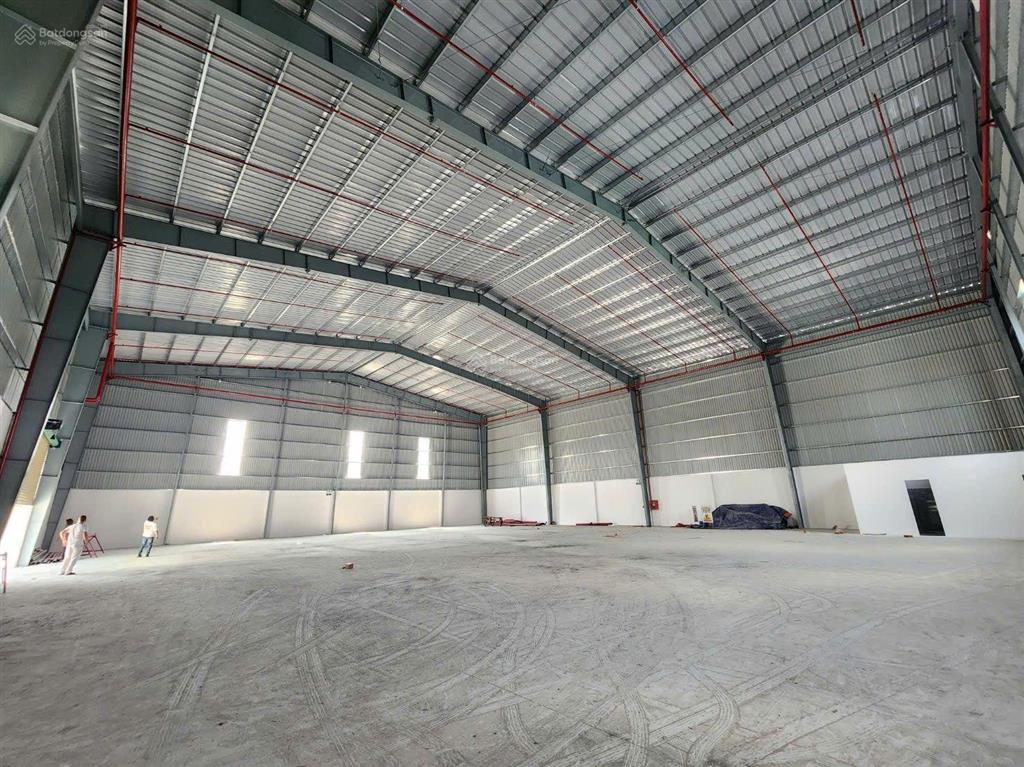 Cho thuê nhà xưởng 2000m gần hiệp bình phước thủ đức pccc, xe container