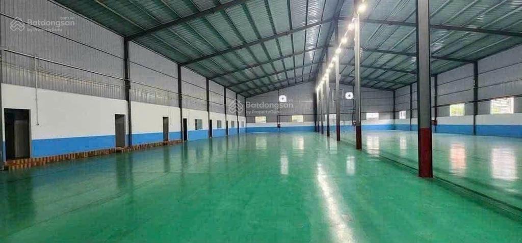 Cho thuê nhà xưởng 1950m thuận an bình dương. nền epoxy