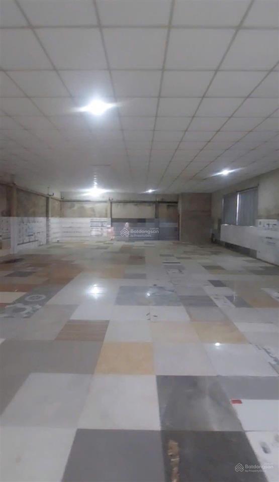 Cho thuê nhà xưởng 400m2 vườn lài, an phú đông, q12. giá 28tr tl