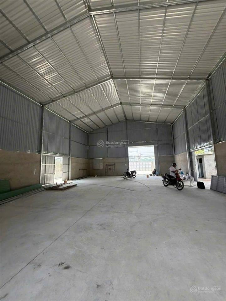 Cho thuê nhà xưởng vườn lài q12 giáp gv. đất 650m², xây dựng 320m², giá 30tr