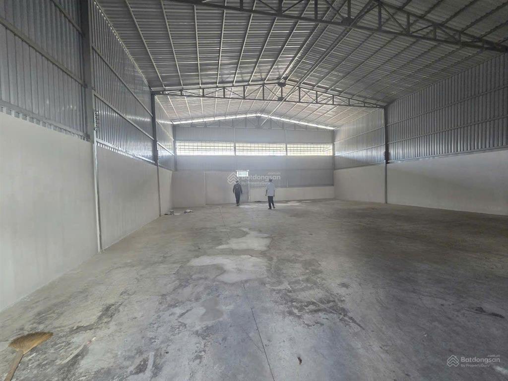 Cho thuê nhà xưởng 180m2 thạnh xuân 25, quận 12. giá 14tr