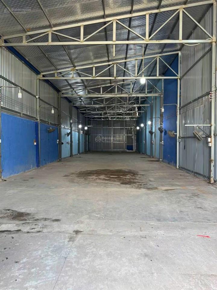 Cho thuê nhà xưởng thạnh xuân q12. dt 380m giá 17tr