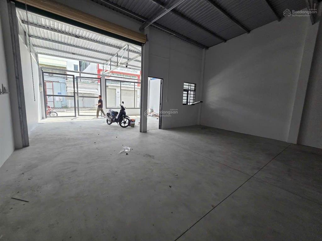 Chính chủ cho thuê nhà xưởng 170m2 an phú đông, quận 12. xe container