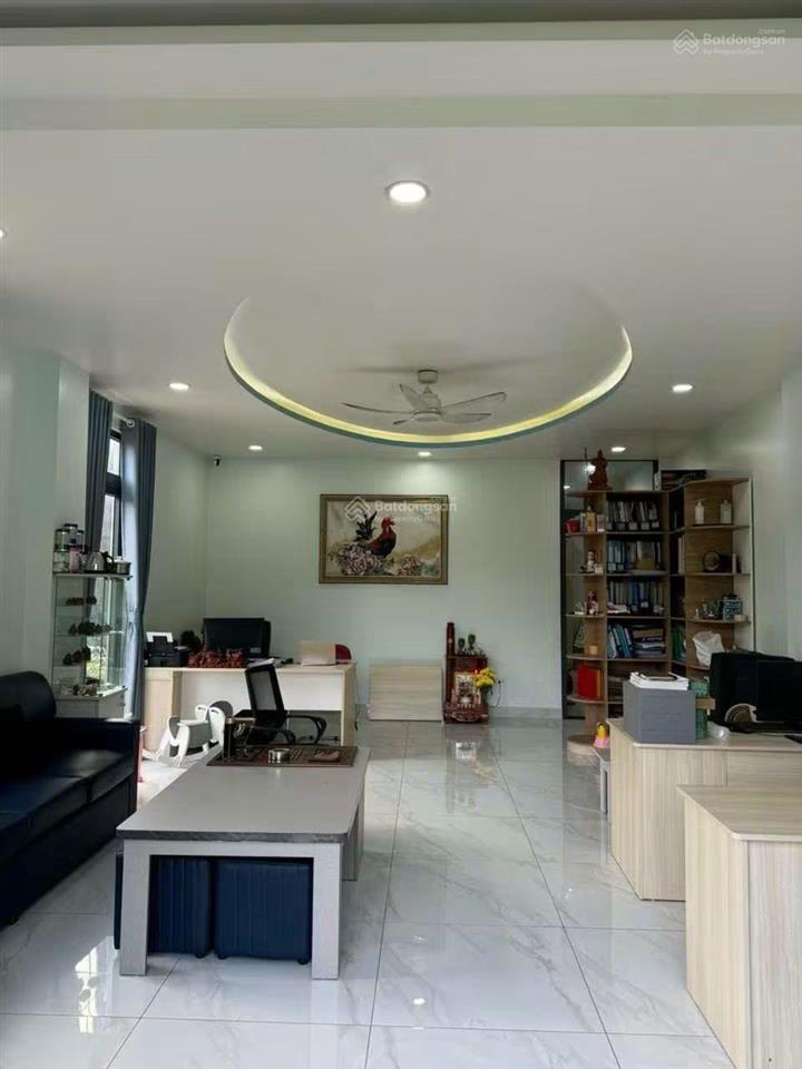 Cho thuê nhà xưởng và xưởng quận 12. dt 500m giá 35tr
