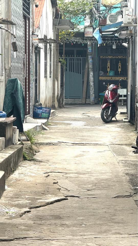 Nhà đường tân thới hiệp 20, sau lưng giáo xứ tân hưng, ngã tư đình nguyễn văn quá