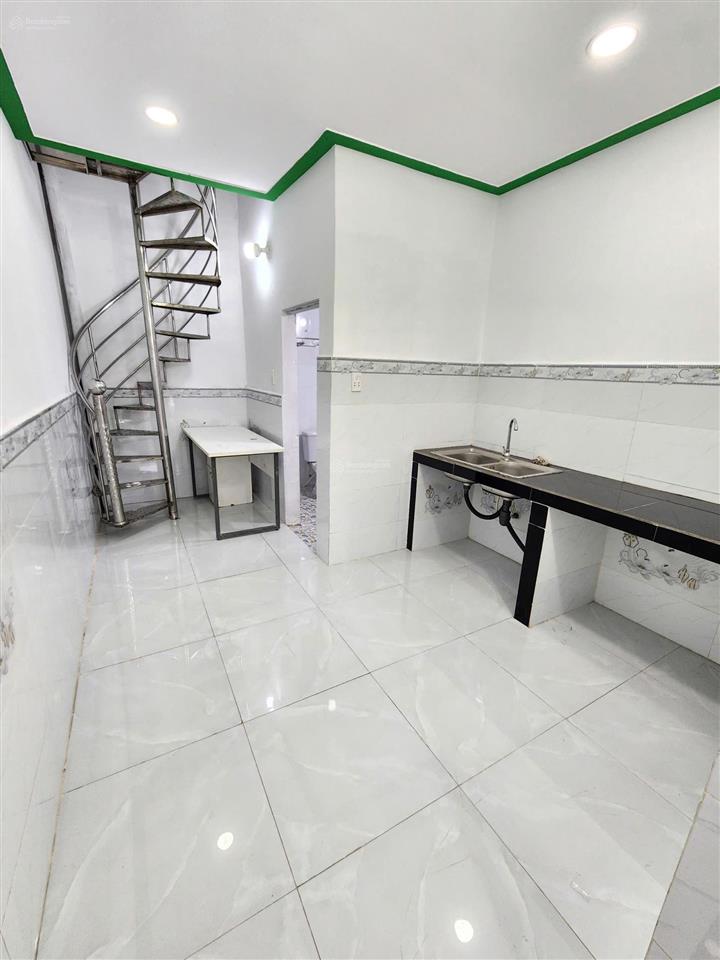 Nhà sổ riêng đường nguyễn ảnh thủ, ngay ngã ba đông quang