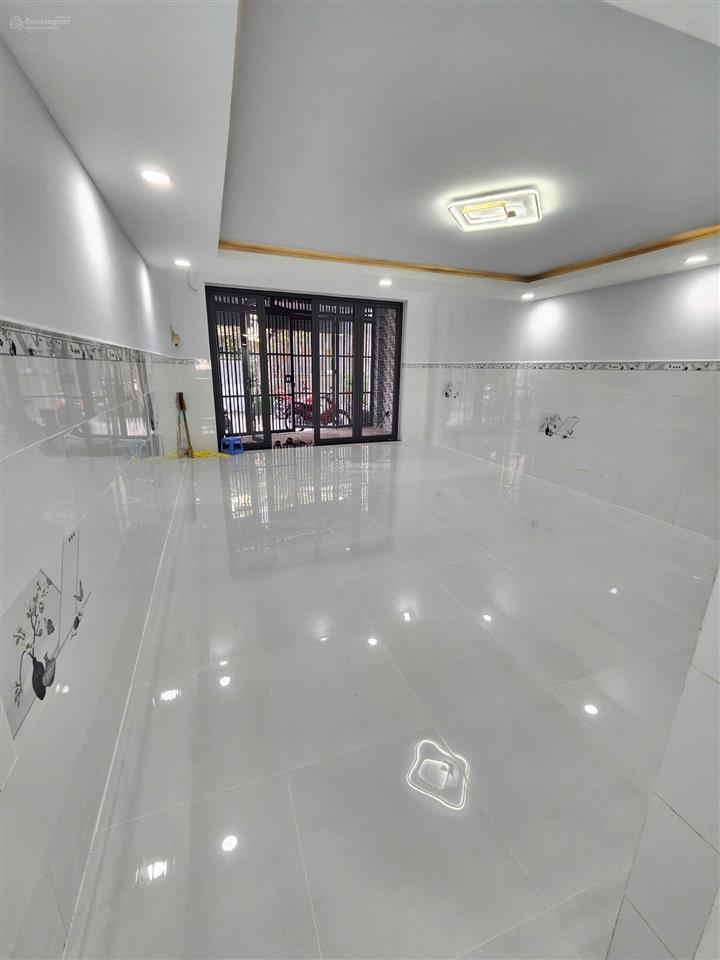 Nhà đường thái thị giữ, 5x13, hẻm xe hơi, gần chợ cây me