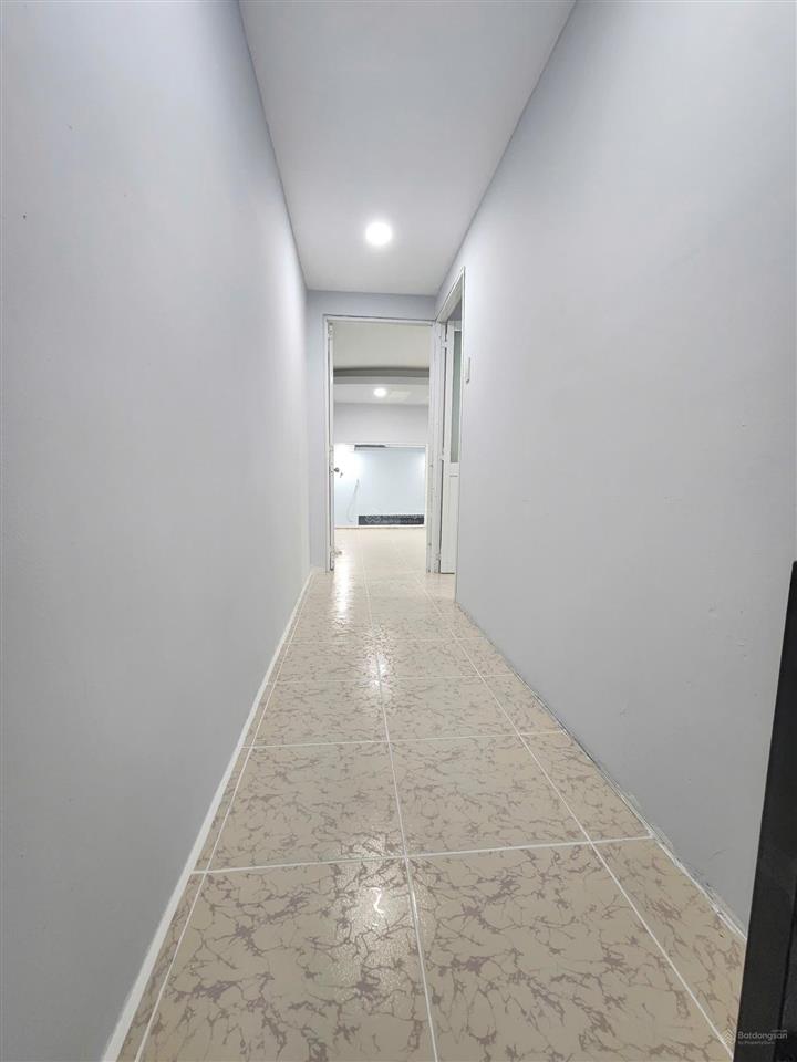 Nhà đường thái thị giữ, 5x13, hẻm xe hơi, gần chợ cây me