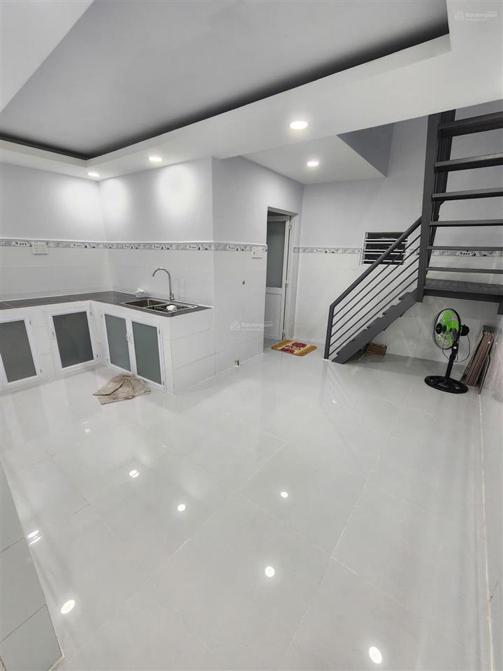 Nhà đường thái thị giữ, 5x13, hẻm xe hơi, gần chợ cây me