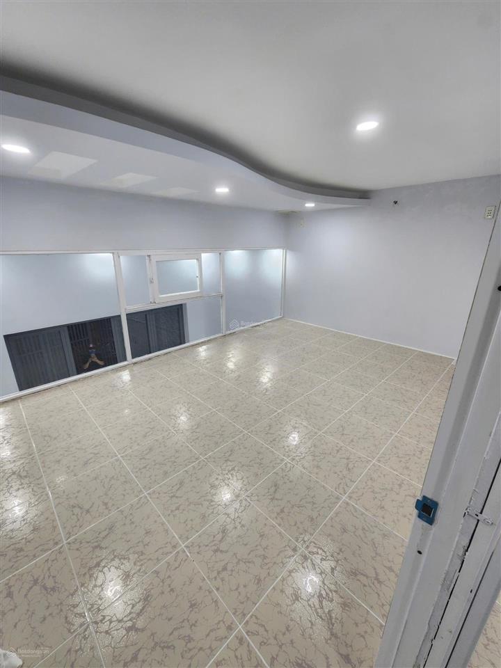 Nhà đường thái thị giữ, 5x13, hẻm xe hơi, gần chợ cây me