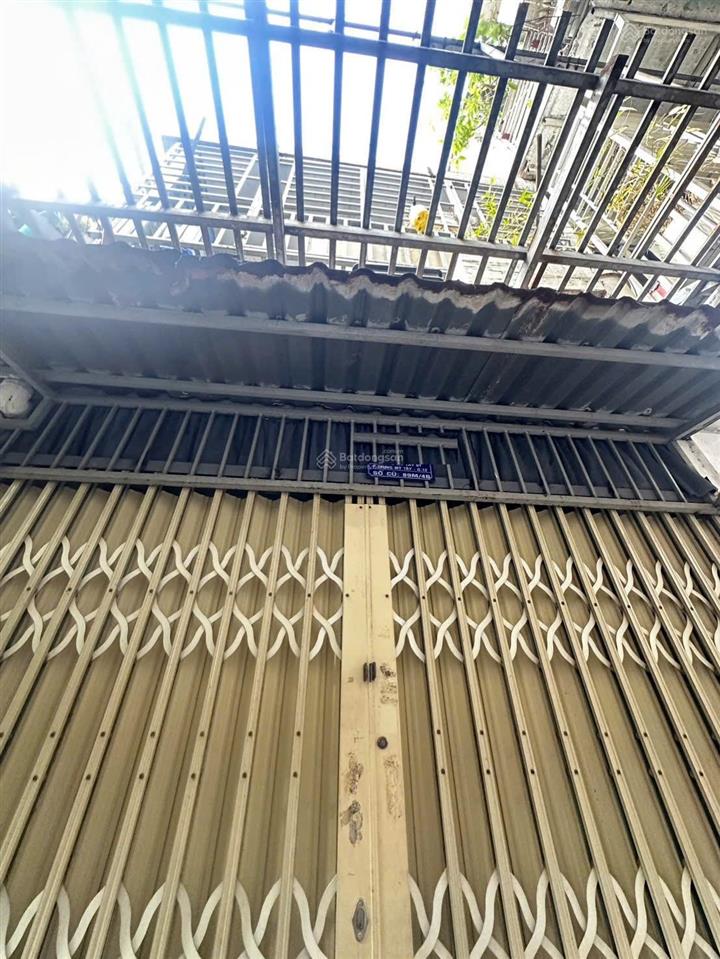 Nhà sổ hồng riêng đường trung mỹ tây 1, gần ngã tư tô ký