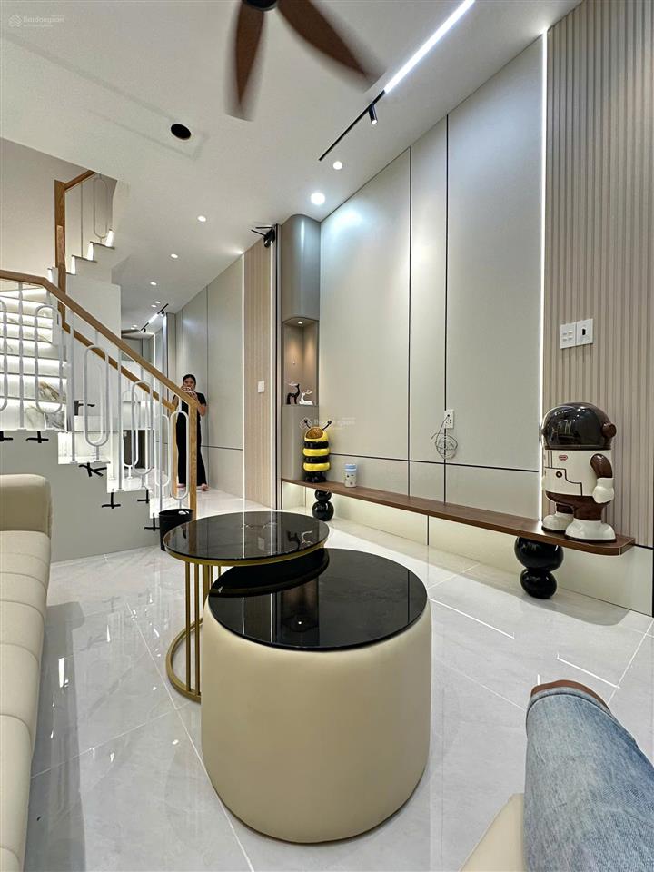 Bán nhà đường nguyễn văn quá, full nội thất, 44,8m2