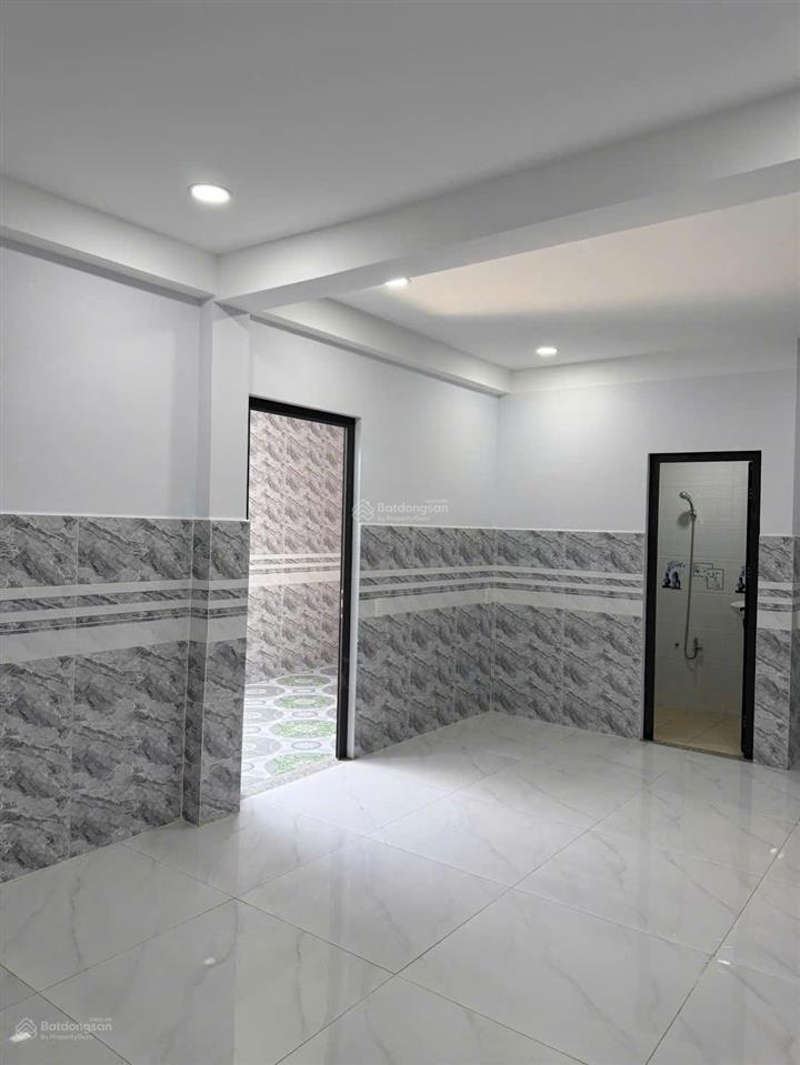 Nhà xưởng đường đặng thúc vịnh, 182m², 8x27m, gần ngã tư thới tứ