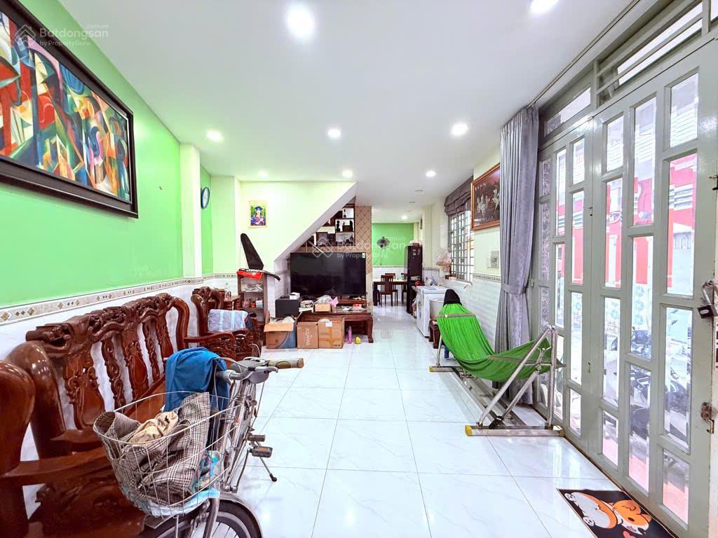 Nhà đường nguyễn văn quá, hẻm xe hơi, 62m2, có sân thượng, 4pn