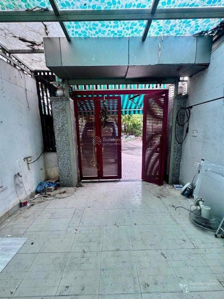 Nhà trong khu dân cư an sương, 4x20, 3 tầng 1 lửng, sổ hoàn công