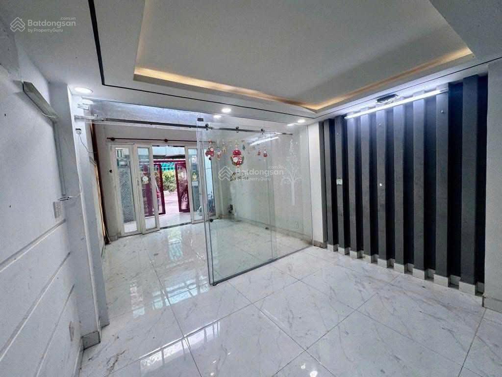 Nhà trong khu dân cư an sương, 4x20, 3 tầng 1 lửng, sổ hoàn công