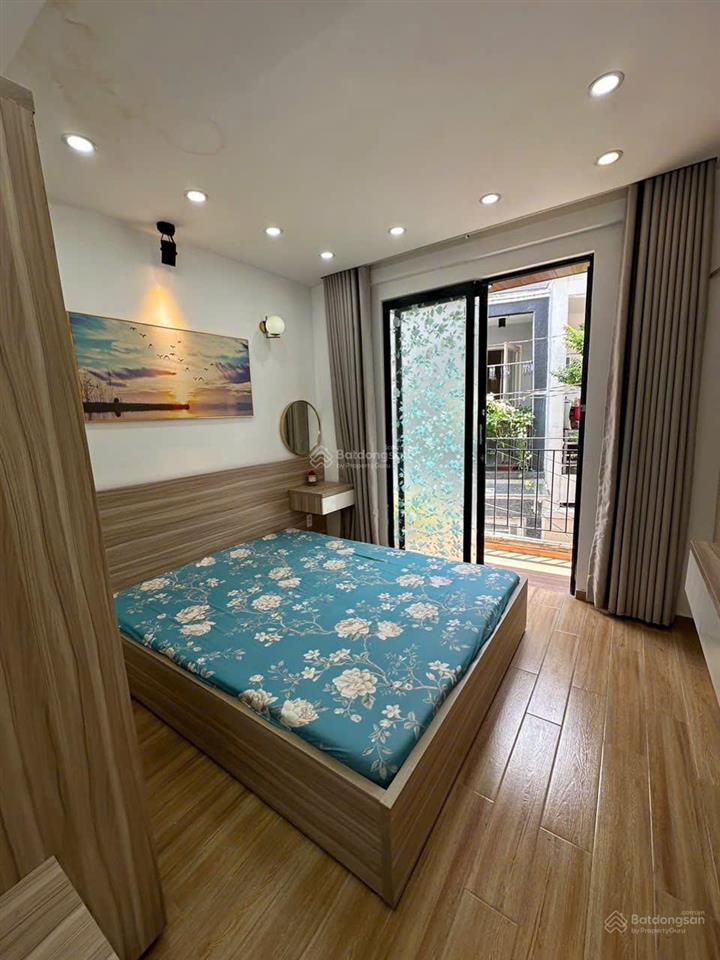Nhà đường bùi quang là, 3 tầng, 2 phòng ngủ, full nội thất