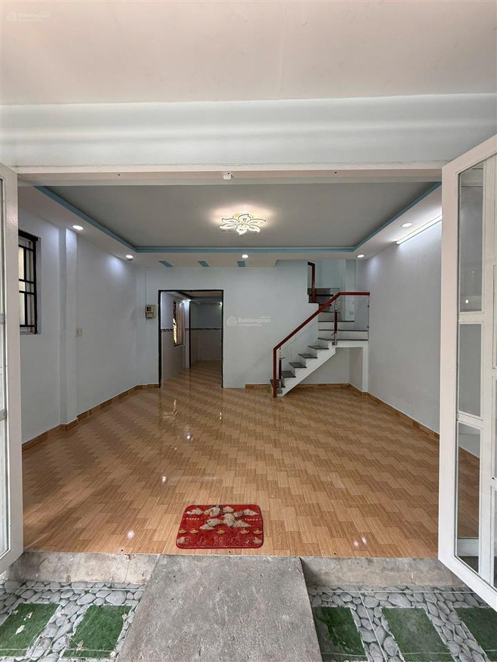 Bán nhà đường đặng thúc vịnh, 5x14m, gần ngã tư thới tứ