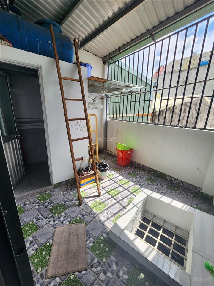Nhà đường lê thị riêng, có sân rộng, sổ riêng, 75m2