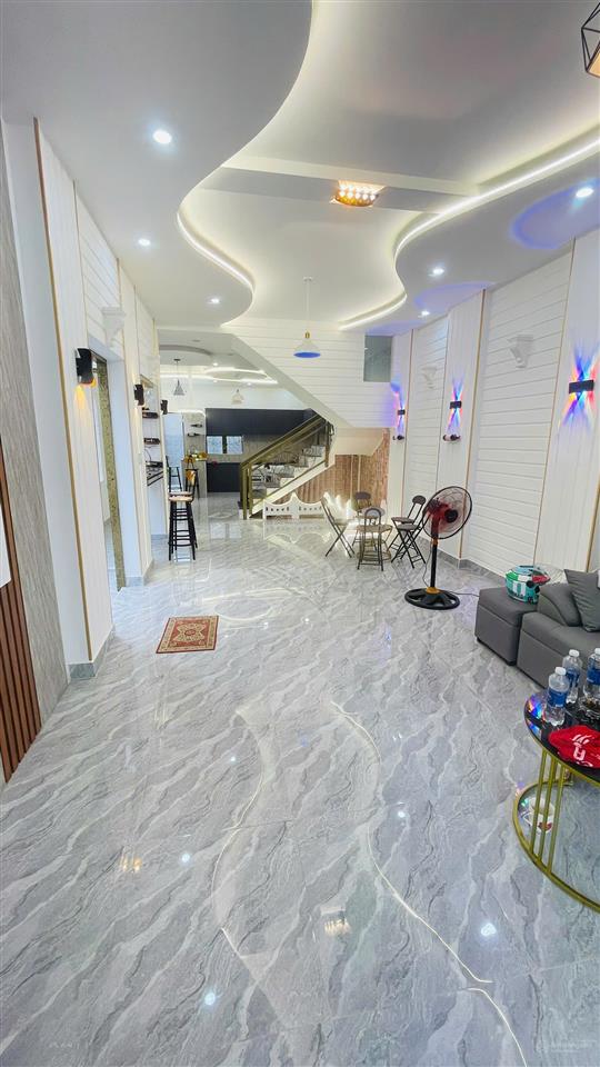 Biệt thự sân vườn, đường nguyễn thị ái, 8x20m, 2 tầng