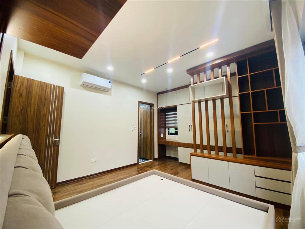Chính chủ bán nhà phố cự lộc lô góc 30/40m2 6t thang máy. vừa ở vừa kd & đầu tư sinh lời đừng bỏ lỡ