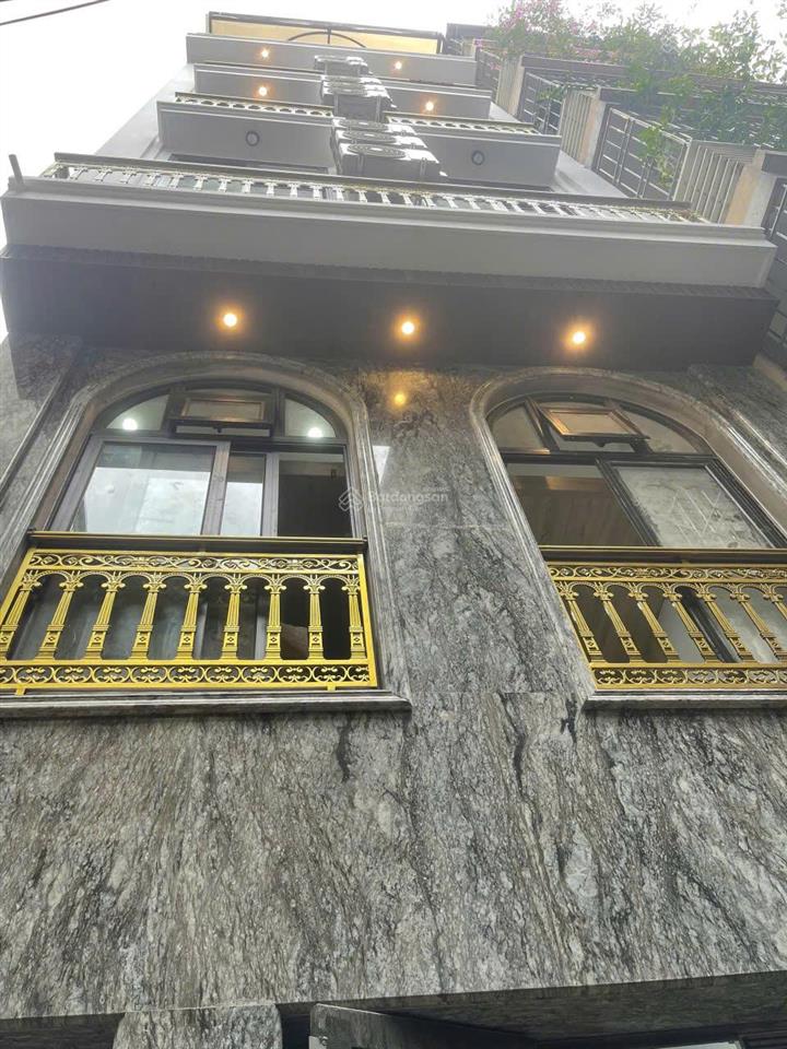 Bán ccmn mới xây trường chinh thanh xuân 18 phòng full khách thang máy dòng tiền 100tr/tháng