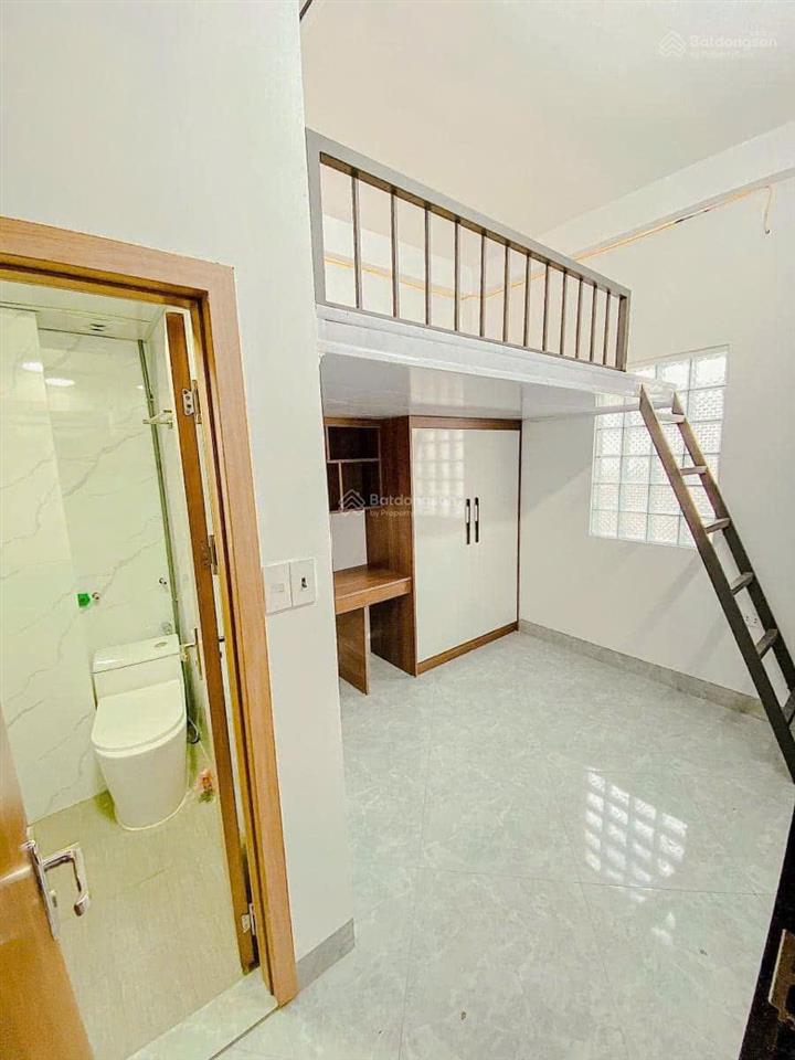 Chdv xuân thủy 50m2*7t*15ph kk. doanh thu 70tr/th. đầy đủ gpxd & pccc. sổ đỏ cc có hỗ trợ bank